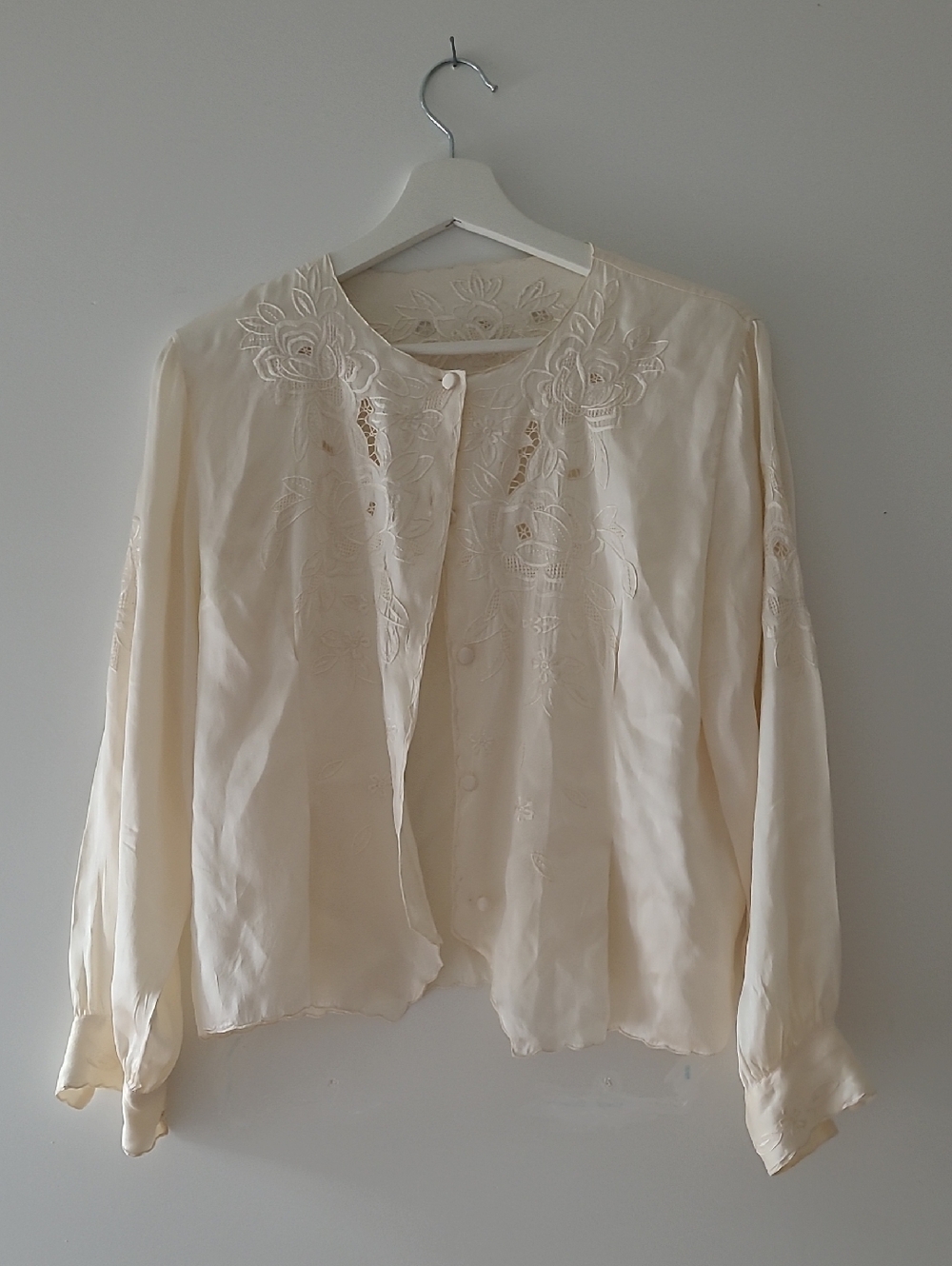 Vintage Silk Women's Cream Embroidered Button-Front Blouse